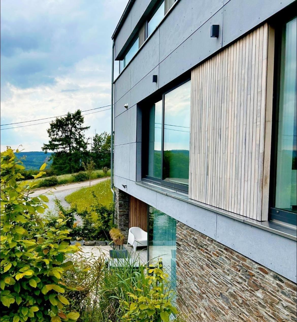 La Planque Du Raton Laveur Aparthotel Lierneux Exterior photo